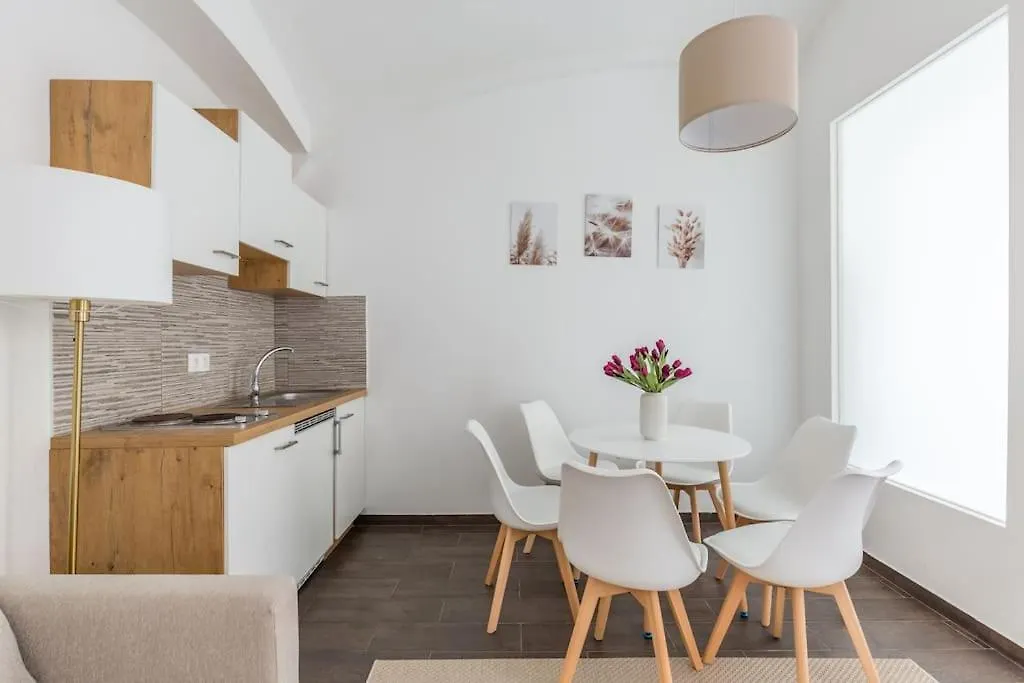 Free Parking I 500 Mbit Wifi I Kingsize Bed Apartment Vienna Austria