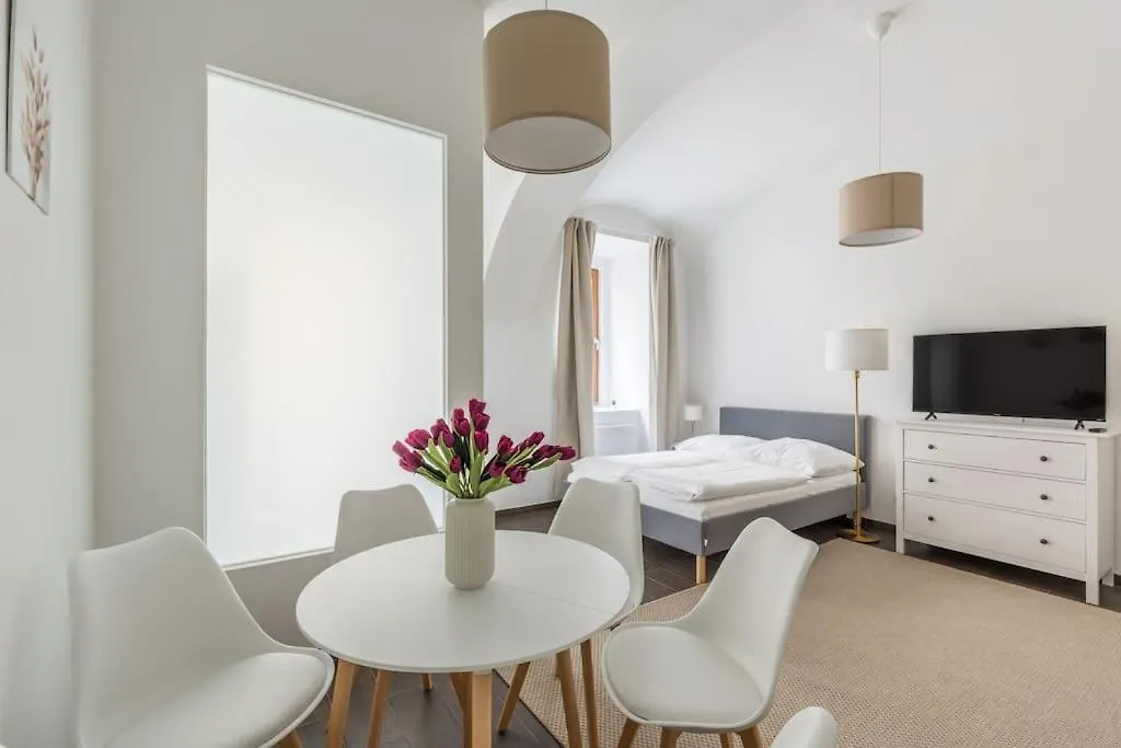 Free Parking I 500 Mbit Wifi I Kingsize Bed Apartment Vienna 0*,